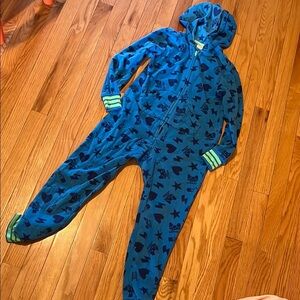 Cozy Blue Pattern zip up Kids onesie
